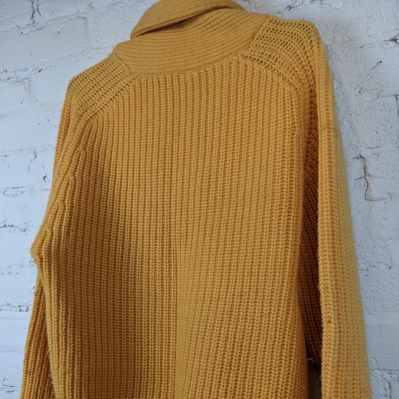 Vintage Yellow Gant Sweater - Picture 3 of 3